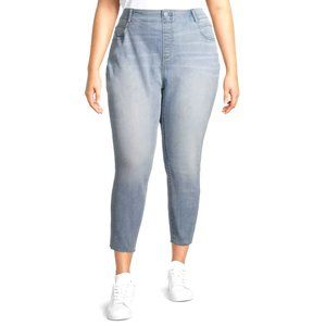 Terra & Sky Pull On Stretch Capris Light Wash Capris High Rise Size 1X NWT